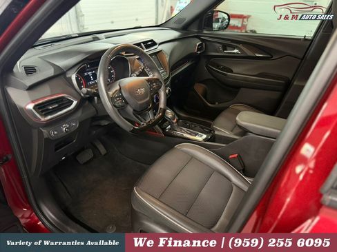 Used 2022 Chevrolet TrailBlazer RS AWD/4WD image 16