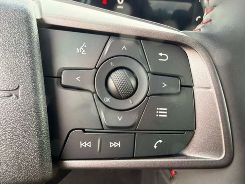 New 2026 Nissan Sentra SR w/ Floor Mat Package FWD image 27