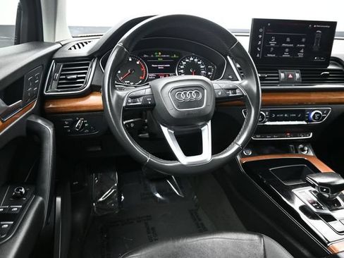 Used 2022 Audi Q5 2.0T Premium w/ Convenience Package AWD/4WD image 21