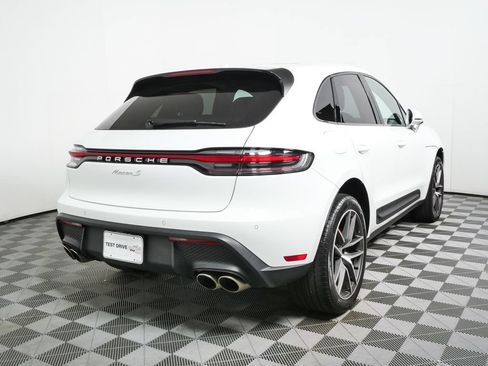 Certified 2023 Porsche Macan S AWD/4WD image 34