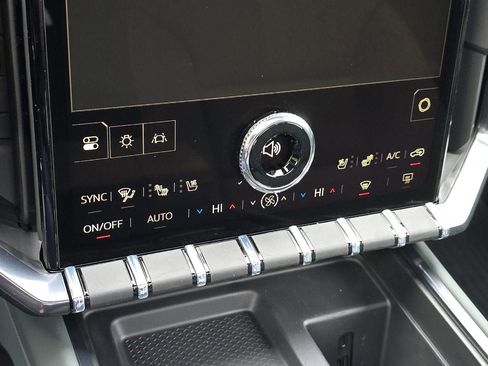 New 2026 GMC Acadia AT4 w/ Luxury Package image 20