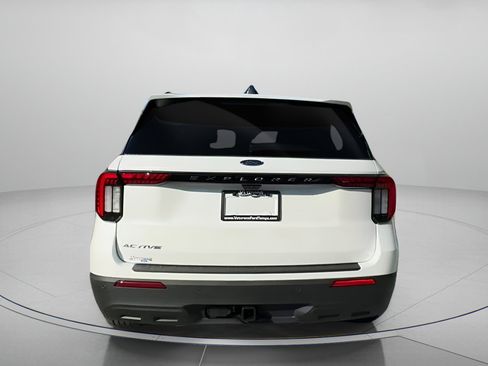 New 2026 Ford Explorer Active image 27