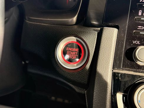 Used 2020 Honda Civic Sport Touring image 32