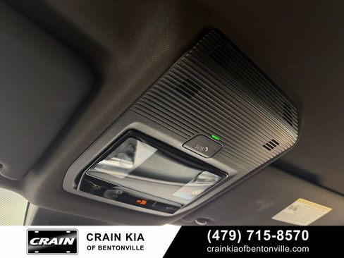 Used 2025 Volkswagen Atlas Cross Sport SE AWD/4WD image 21