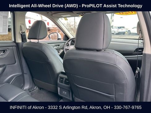 Used 2026 Nissan Rogue SV w/ SV Premium Package image 30