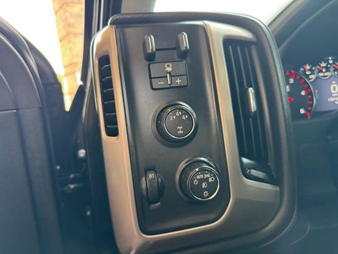 Used 2015 GMC Sierra 2500 Denali w/ Duramax Plus Package AWD/4WD image 17