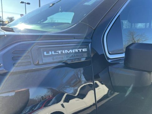 Used 2024 GMC Sierra 3500 Denali Ultimate image 30