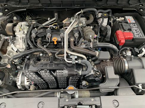 Used 2025 Nissan Altima 2.5 SV image 33