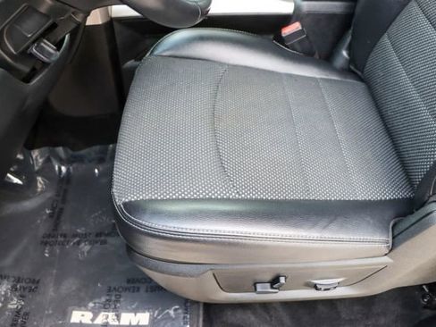 Used 2018 RAM 1500 Lone Star image 15