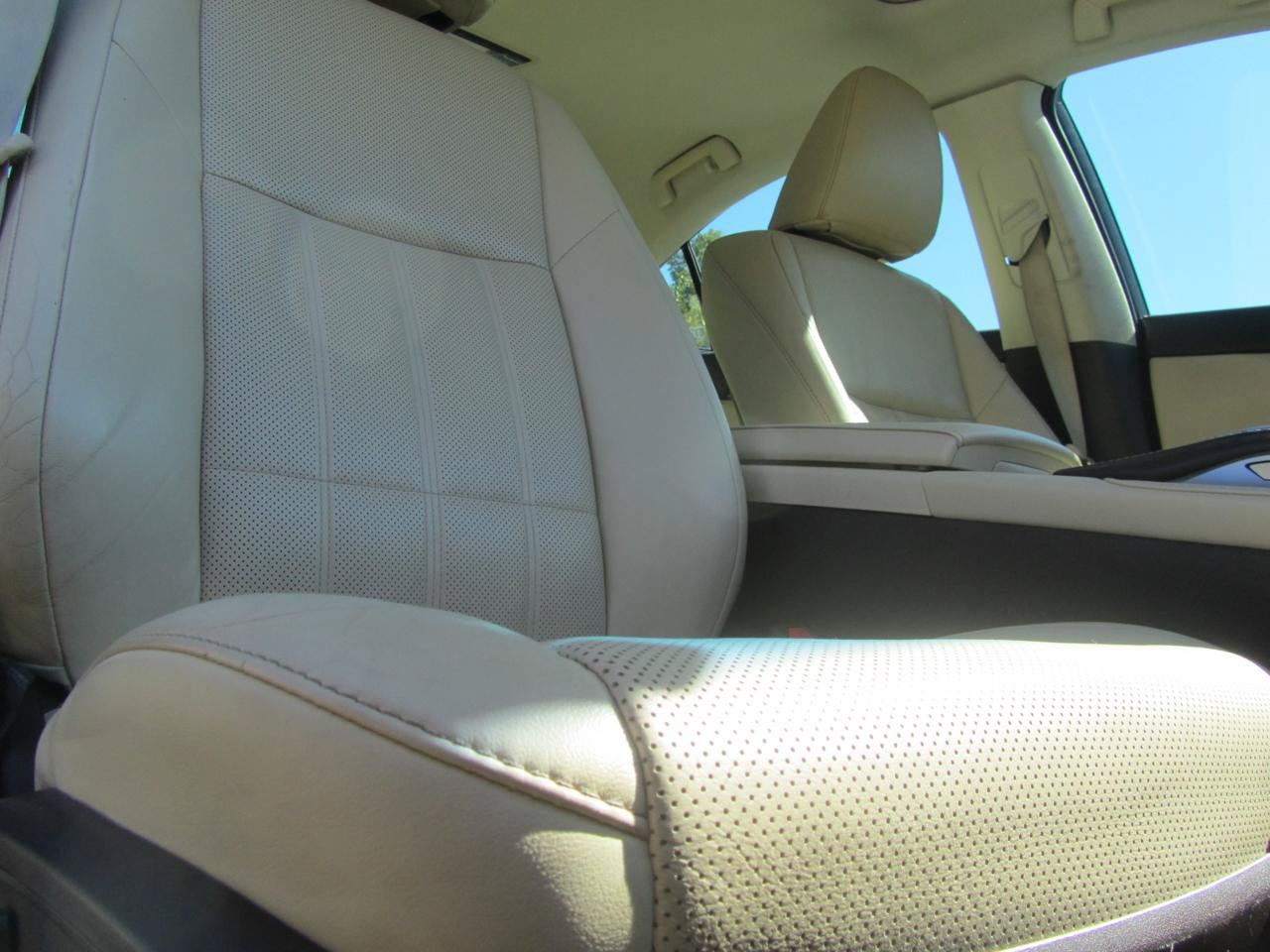 Used 2016 Lexus ES 350 w/ Luxury Package w/Wood Trim FWD image 22