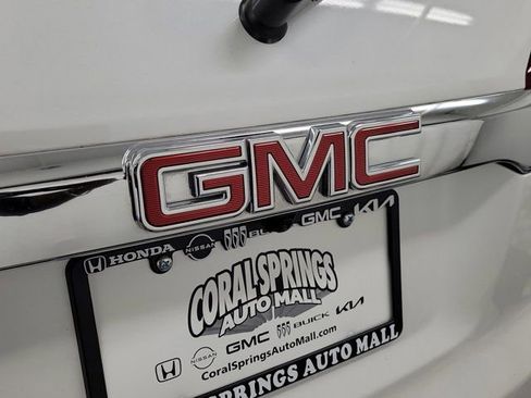 Used 2018 GMC Acadia Denali w/ Technology Package image 7