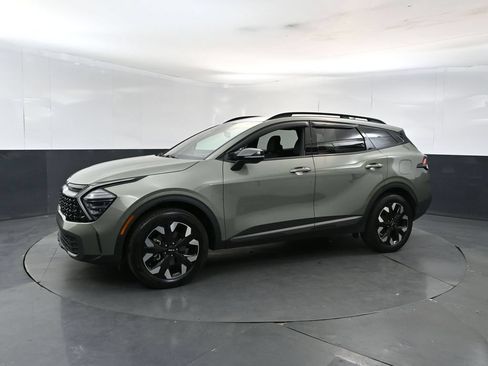 Certified 2024 Kia Sportage X-Line AWD/4WD image 2