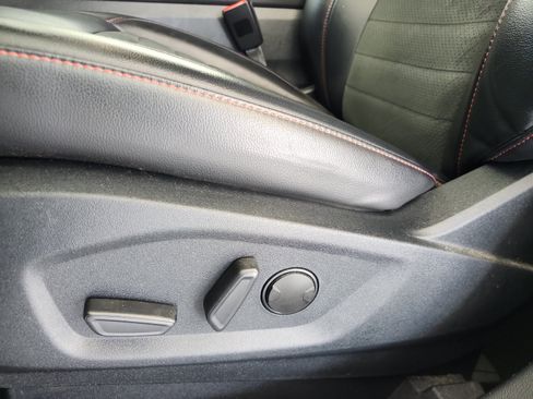 Used 2021 Ford Edge ST-Line FWD image 15