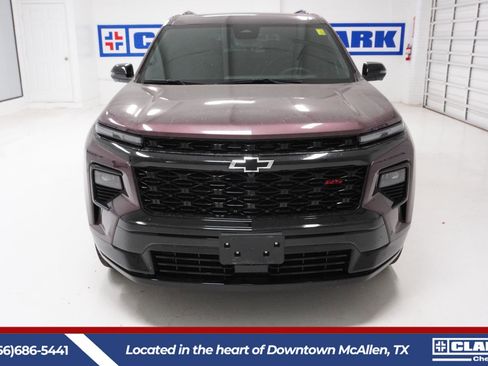 Used 2024 Chevrolet Traverse RS w/ LPO, Floor Liner Package image 2