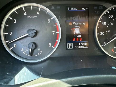 Used 2024 Nissan Sentra S FWD image 2