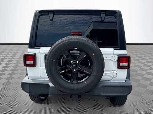 Used 2023 Jeep Wrangler Unlimited Sport AWD/4WD image 7