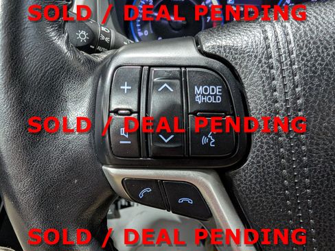 Used 2018 Toyota Highlander SE image 21