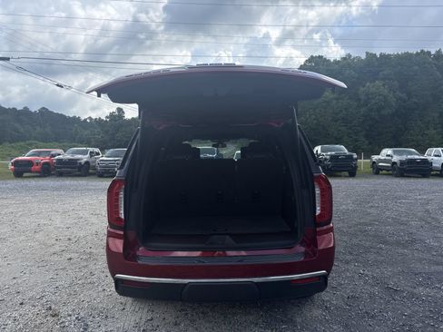 Used 2021 GMC Yukon SLT w/ SLT Luxury Plus Package RWD image 27