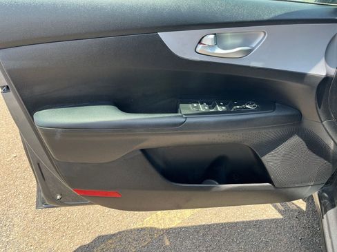 Used 2024 Kia Forte LXS FWD image 18