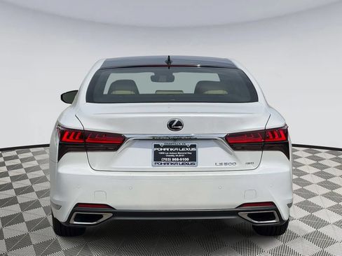 Used 2023 Lexus LS 500 AWD w/ Interior Upgrade Package image 3