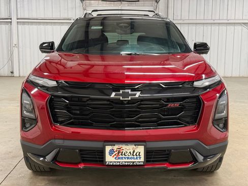 Used 2025 Chevrolet Equinox RS w/ Safety and Technology Package FWD image 2