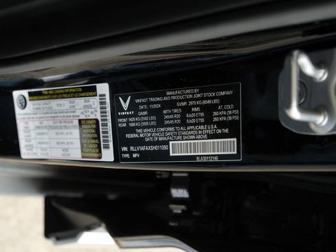 New 2025 VinFast VF 8 Plus image 35