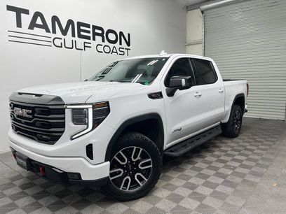 Used 2023 GMC Sierra 1500 AT4 w/ AT4 Premium Package