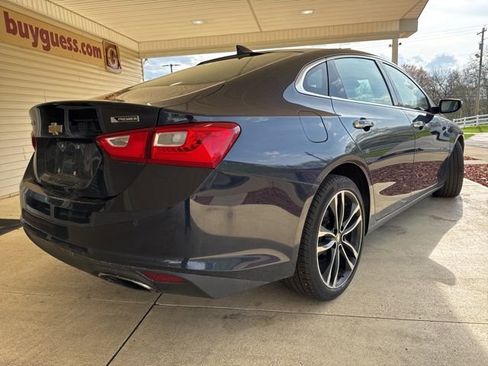 Used 2016 Chevrolet Malibu Premier w/ Driver Confidence Package II image 3