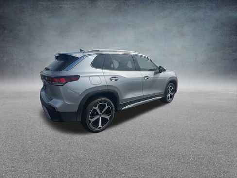 New 2025 Volkswagen Tiguan SE image 23