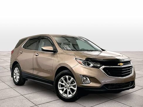 Used 2018 Chevrolet Equinox LT AWD/4WD image 2