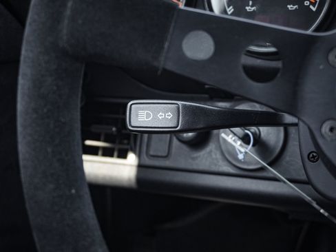 Used 1990 Porsche 911 Carrera RWD image 21