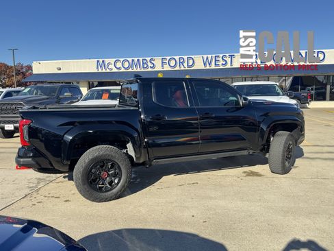 Used 2025 Toyota Tacoma TRD Pro image 7