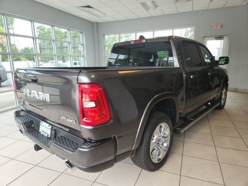 New 2026 RAM 1500 Big Horn AWD/4WD image 7