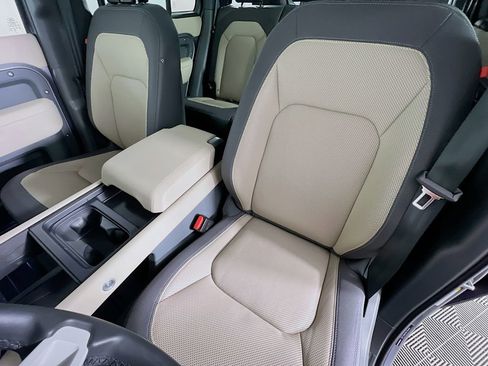 Used 2024 Land Rover Defender 110 X-Dynamic SE image 22