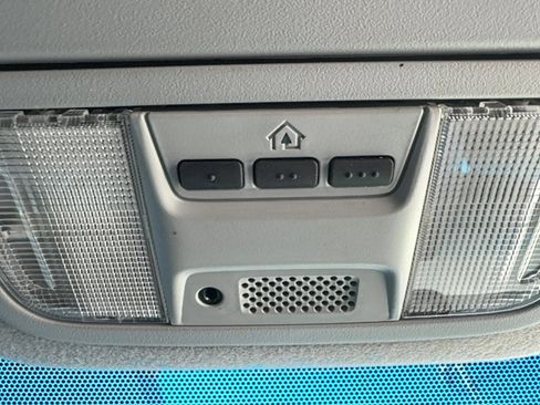 Used 2005 Honda Pilot EX-L image 11