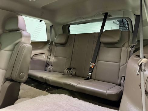 Used 2018 GMC Yukon SLT image 29