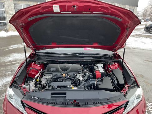 Used 2020 Toyota Camry XLE image 46
