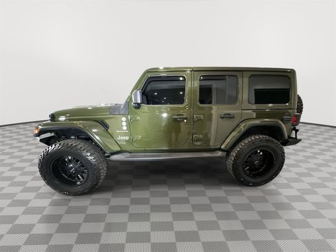 Used 2021 Jeep Wrangler Unlimited Sahara AWD/4WD image 26
