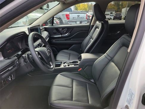 New 2026 Lincoln Corsair Reserve w/ Towing Package image 16