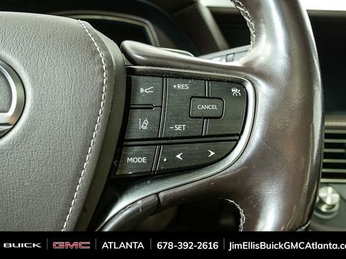 Used 2018 Lexus LS 500 F Sport image 12