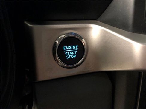 Used 2023 Ford F250 XLT w/ XLT Premium Package image 23