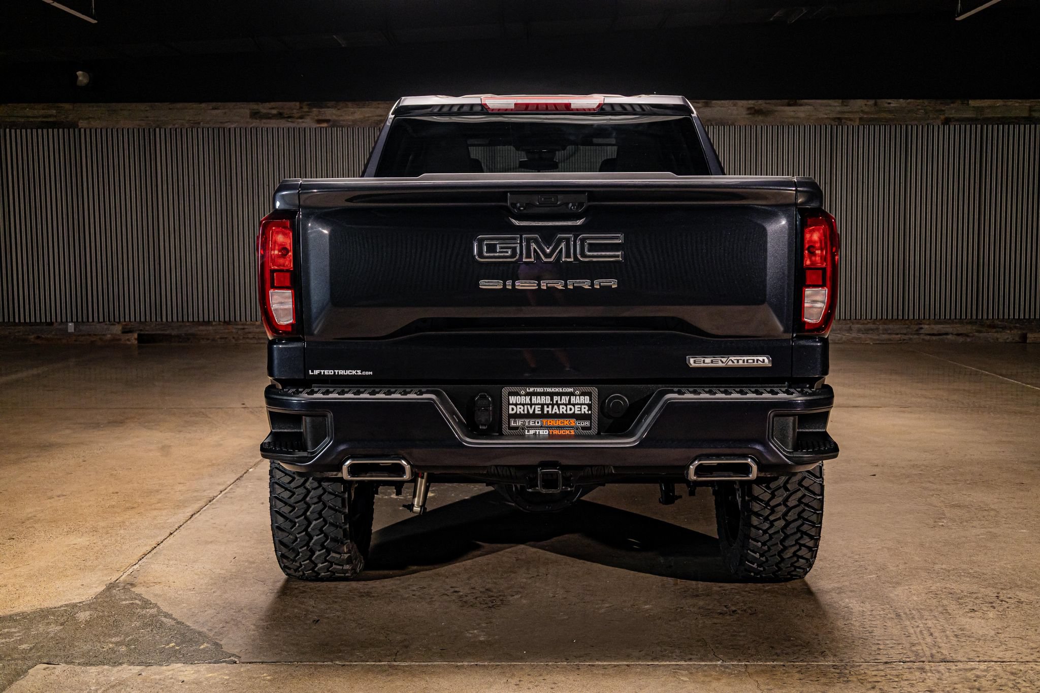 Used 2025 GMC Sierra 1500 Elevation w/ X31 Off-Road Package AWD/4WD image 8