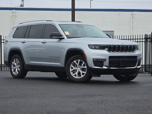 Used 2022 Jeep Grand Cherokee L Limited w/ Luxury Tech Group II image 1