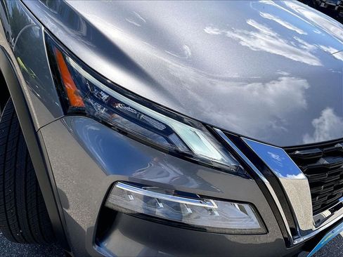 Certified 2023 Nissan Rogue SV AWD/4WD image 32