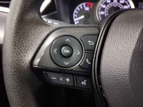 Used 2022 Toyota Corolla LE FWD image 23