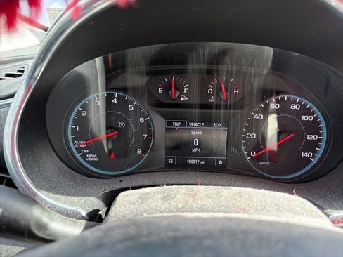 Used 2021 Chevrolet Malibu LT image 1