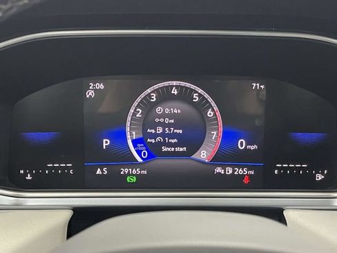 Used 2025 Volkswagen Taos SE FWD image 37