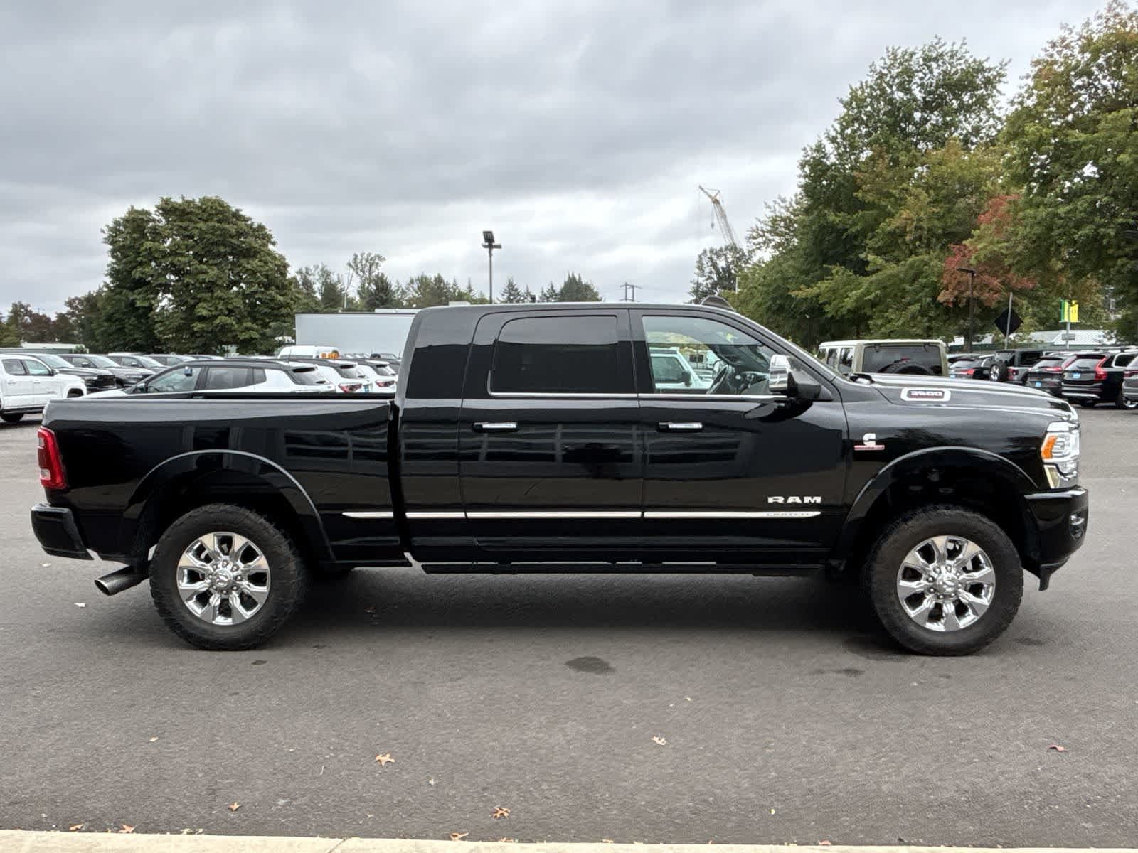 Used 2019 RAM 3500 Limited AWD/4WD image 5