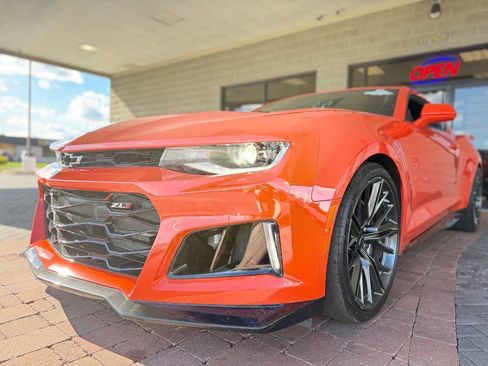 Used 2021 Chevrolet Camaro ZL1 image 28
