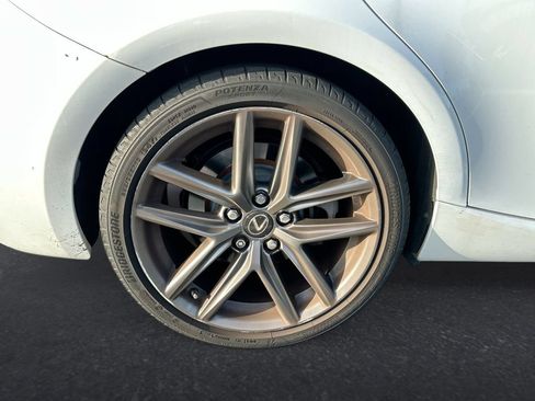 Used 2016 Lexus IS 350 w/ F Sport Package RWD image 10